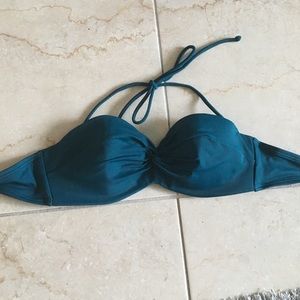 34 B Victoria Secret bathing suit