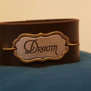 Leather bracelet