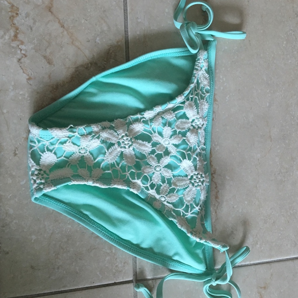 Crochet bikini