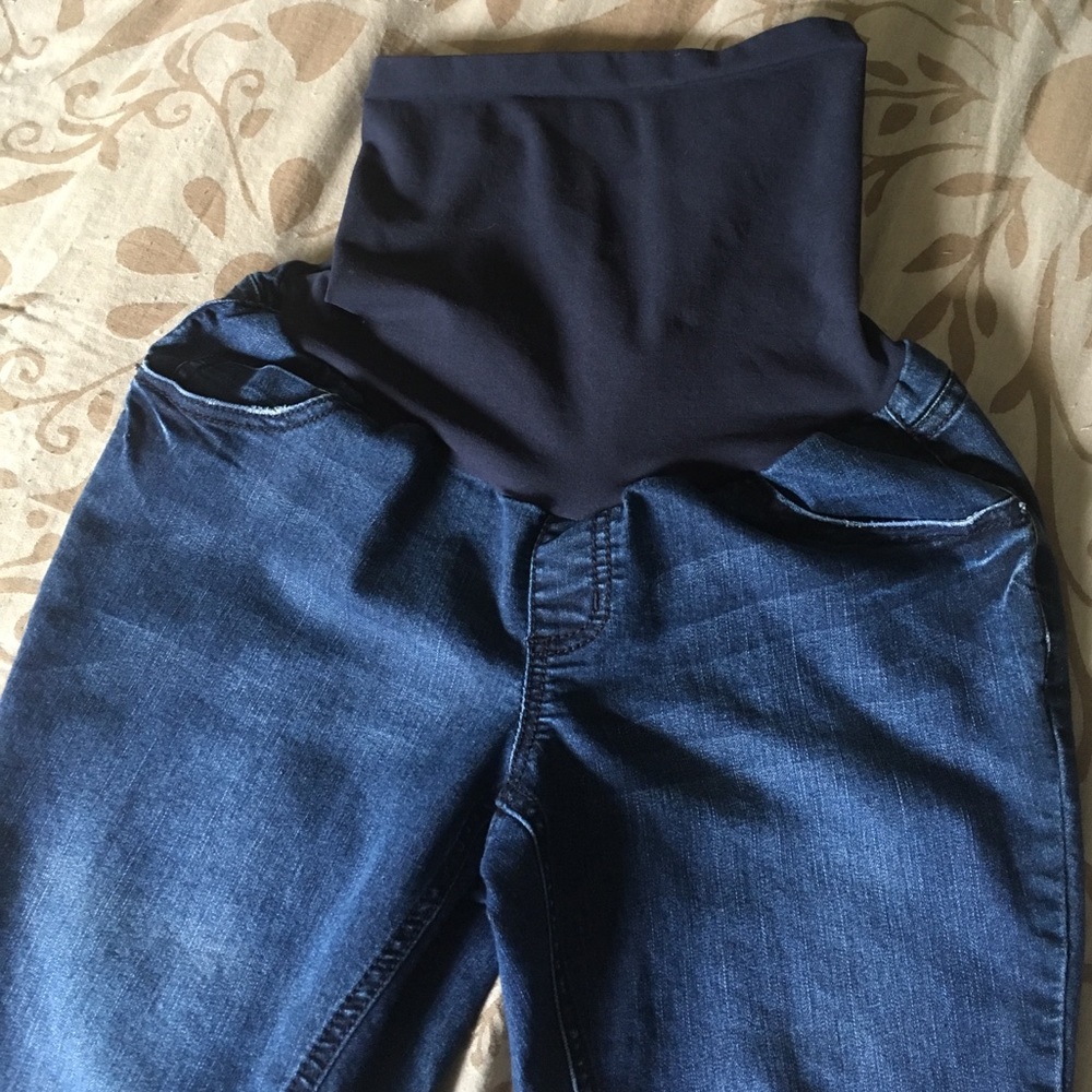 DONATED! Motherhood Maternity Skinny Jeans - Picture 3 of 7