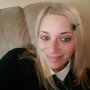 Meet your Posher, Kara