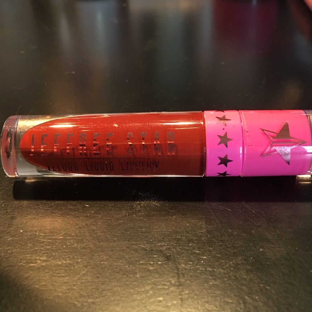 JeffreeStar Cosmetics Velour Liquid Lipstick
