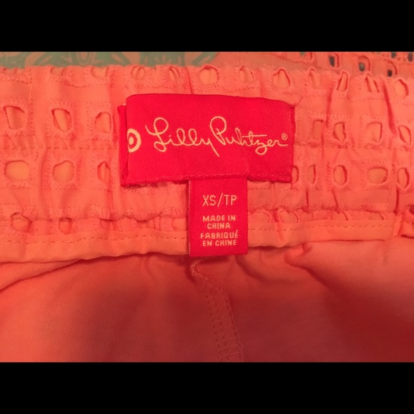 ❌SOLD❌Lilly Pulitzer for Target pink eyelet shorts - Picture 3 of 3