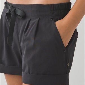 Lululemon Spring Break Away Short