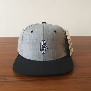 Burton District Trucker Hat
