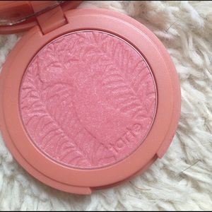 Tarte Amazonian Clay Blush in Peaceful