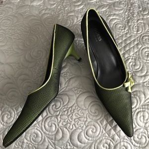 Guess Kitty heels