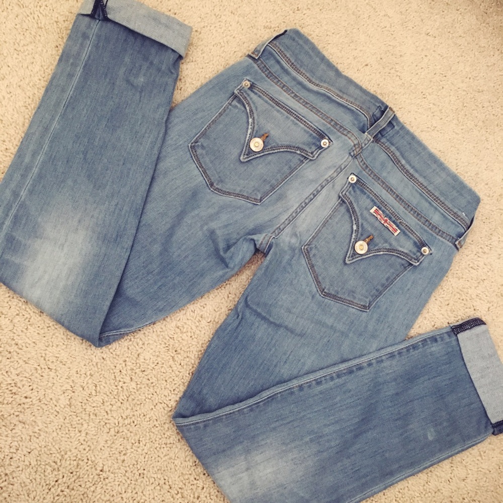 Hudson light wash capris