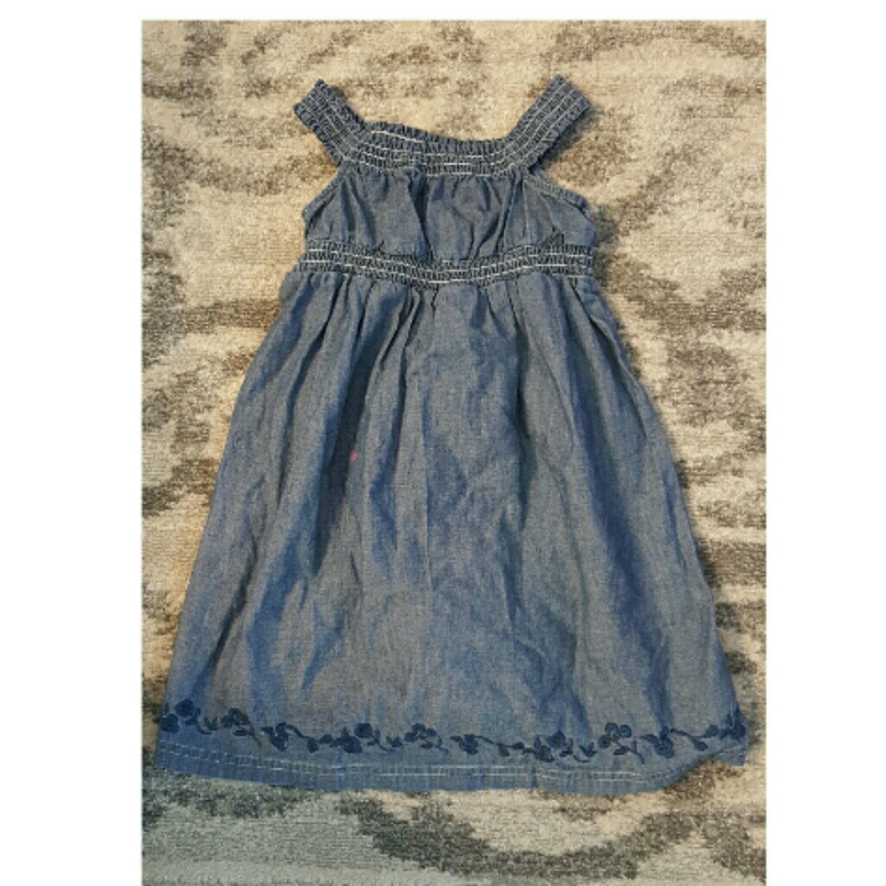 Thin Jean dress, no stains it's a pink feather lol