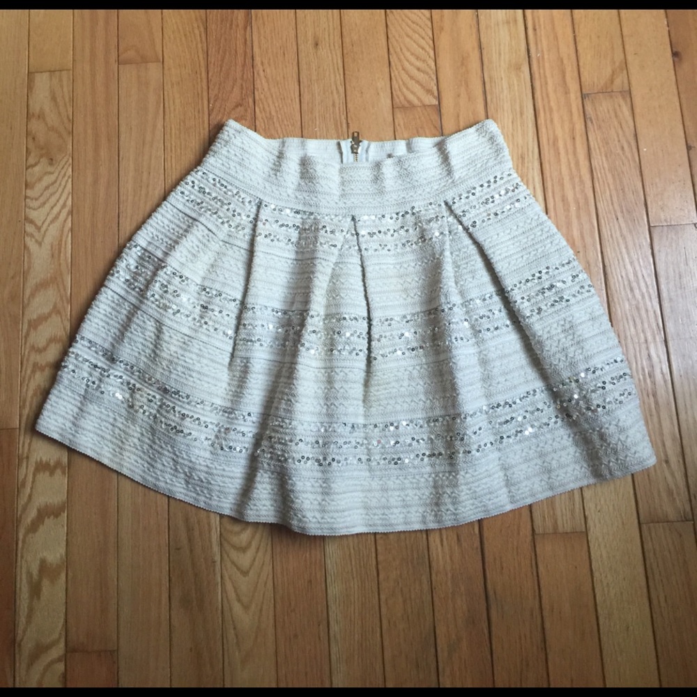 🌟MUST GO🌟Sparkly skater skirt by Ginger G