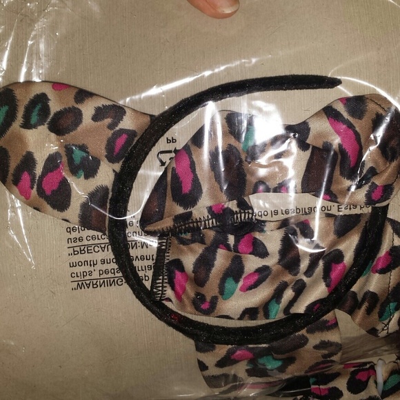 Cherry kitty cosutume - Picture 3 of 4