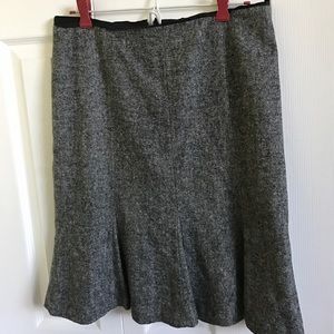 White House Black Market skirt