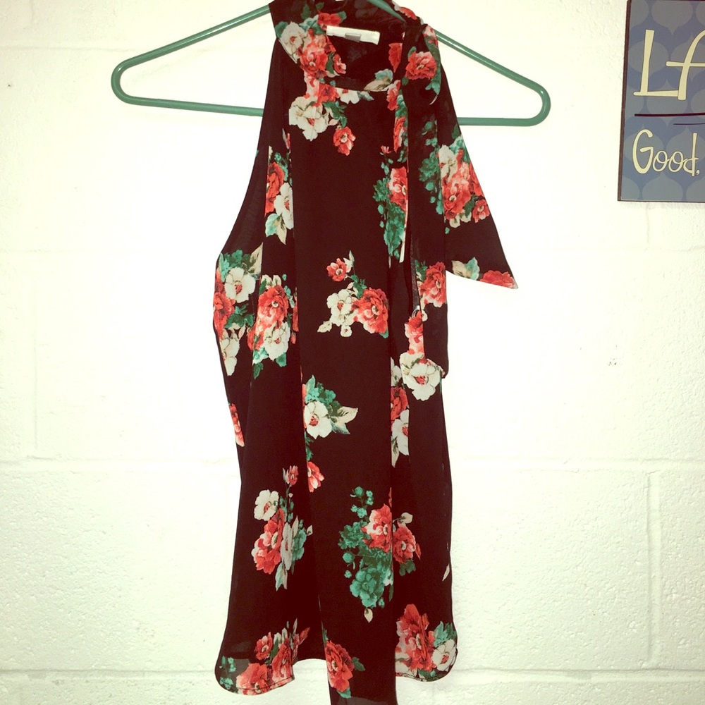 High tie neck tank