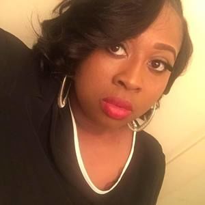 Meet your Posher, Leah