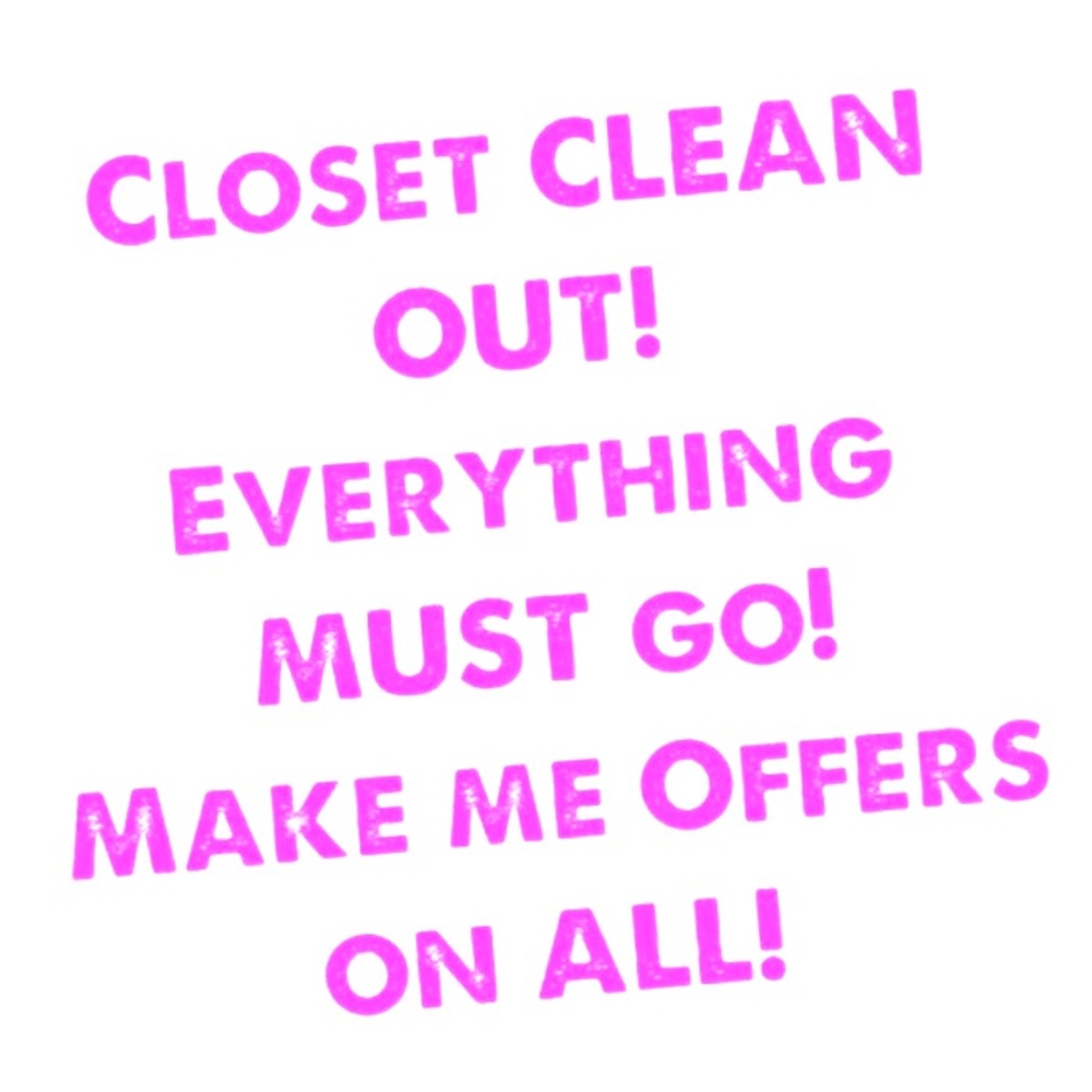 Need to clean out my closet!!😐😋😍