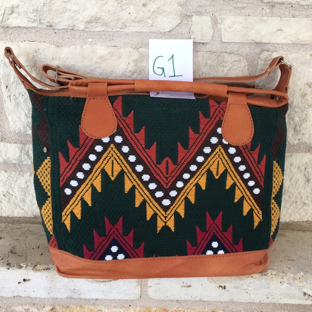 Beautiful Guatemalan Green & Chevron Handbag