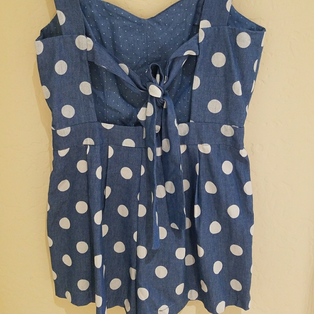 NEW W/OUT TAG  romper