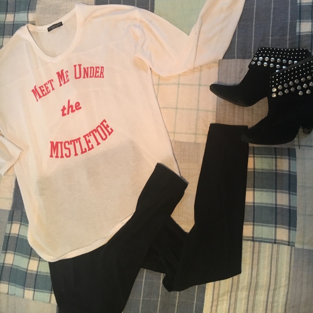 💋SOLD💋Oversized holiday sweater size M