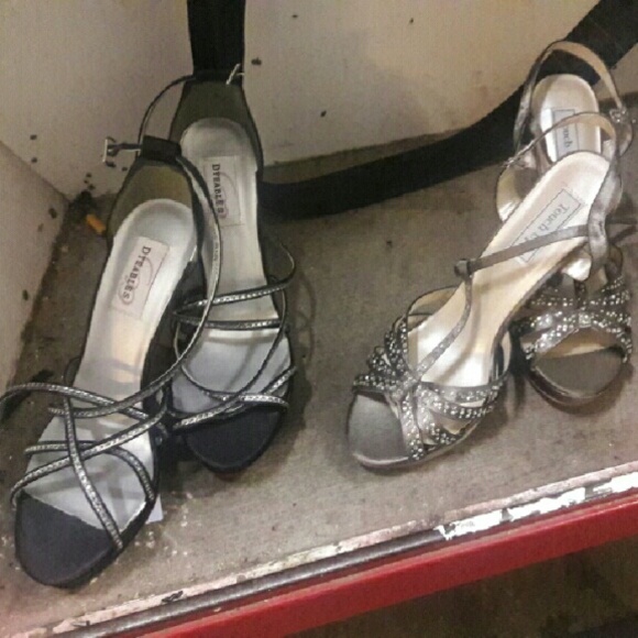 Bridal shies - Picture 1 of 3