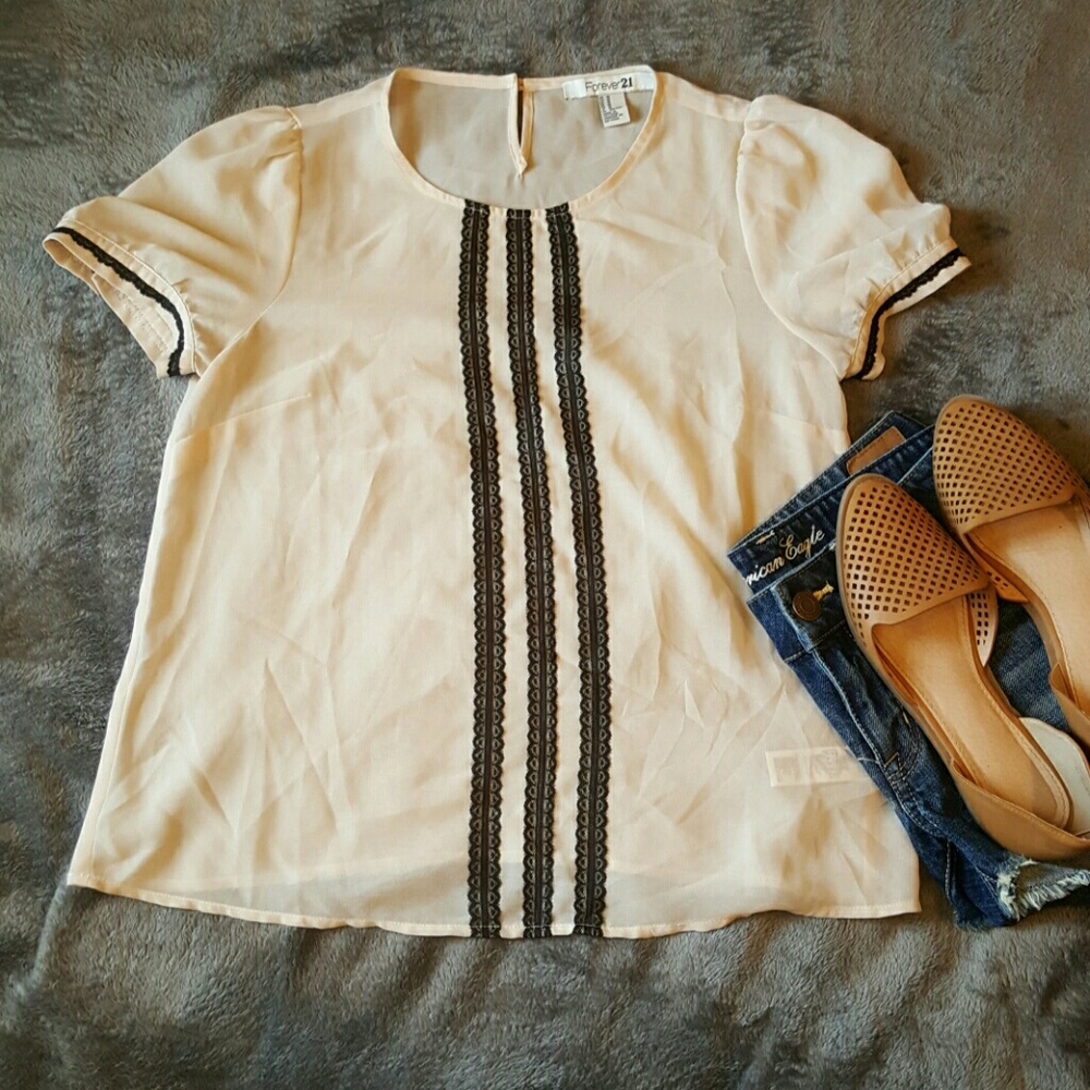 Cute blouse