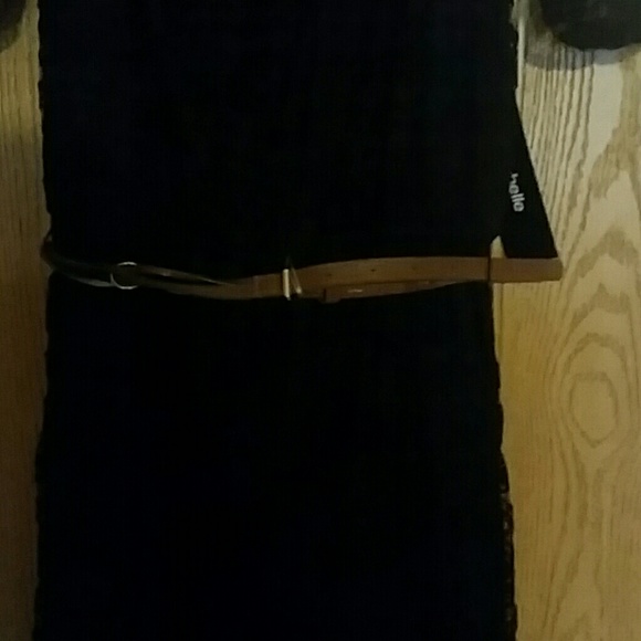 Black dress - Picture 3 of 3