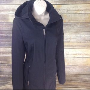 Andrew Marc softshell raincoat ☔️