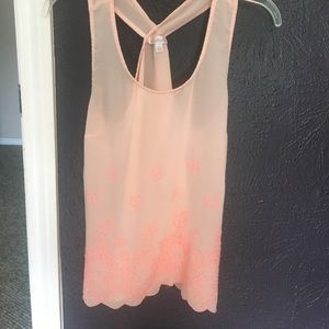 Pink Sleeveless blouse
