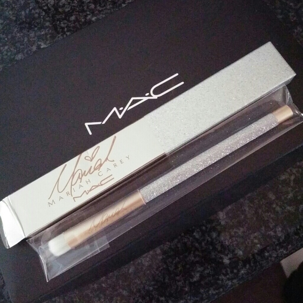 MAC Mariah EyeShaderBrush 239SE Limited edition!