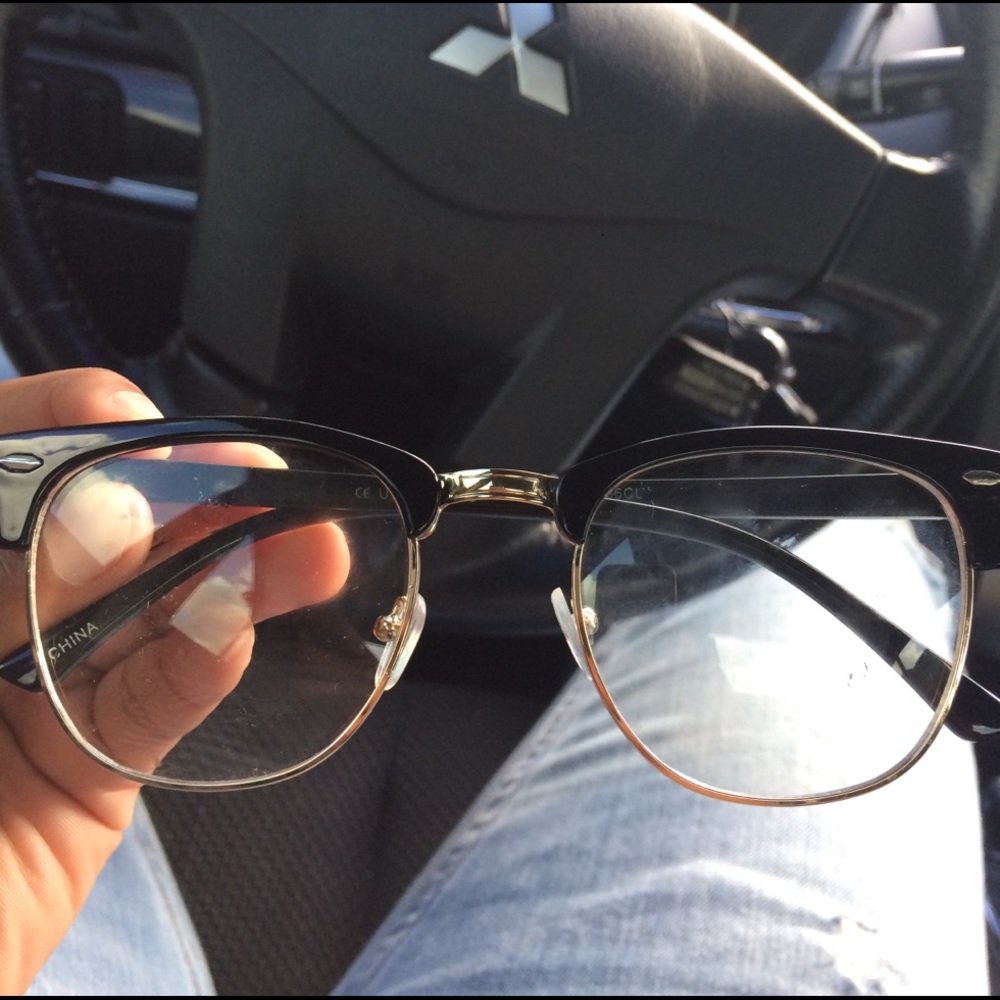 Never worn fashion glasses