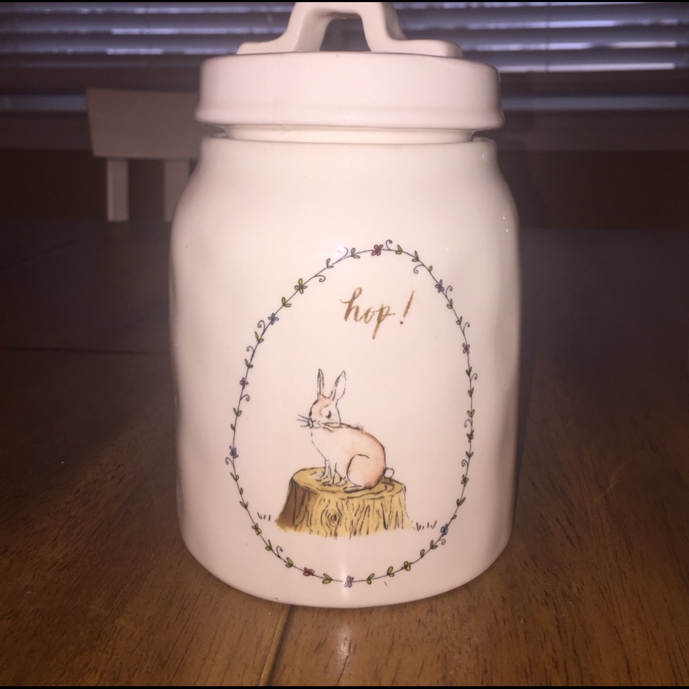 Rae Dunn canister