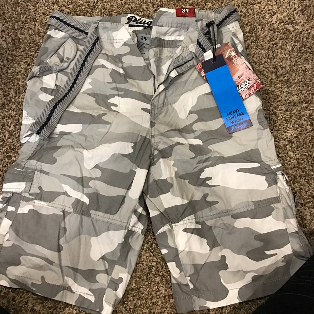 NWT Mens Camp Cargo Shorts