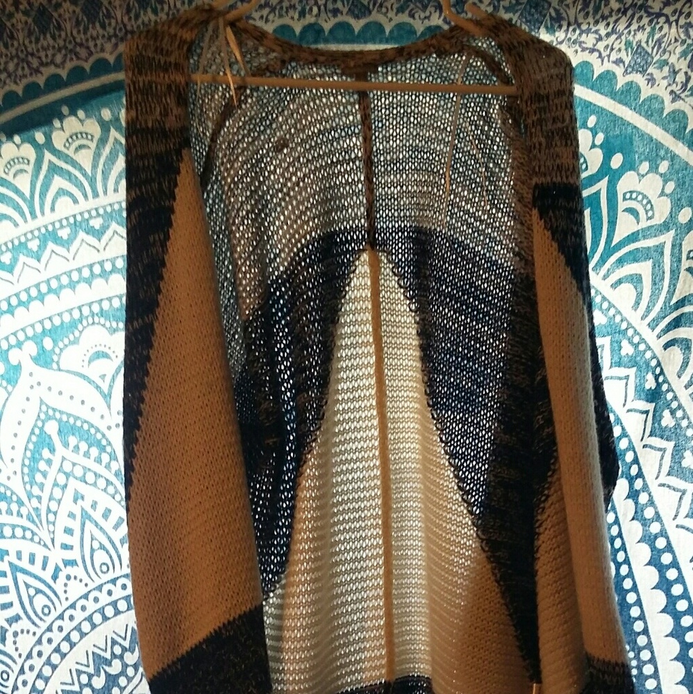 Cardigan /sweater