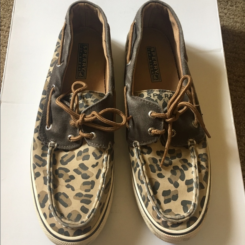 Cheetah print Sperrys