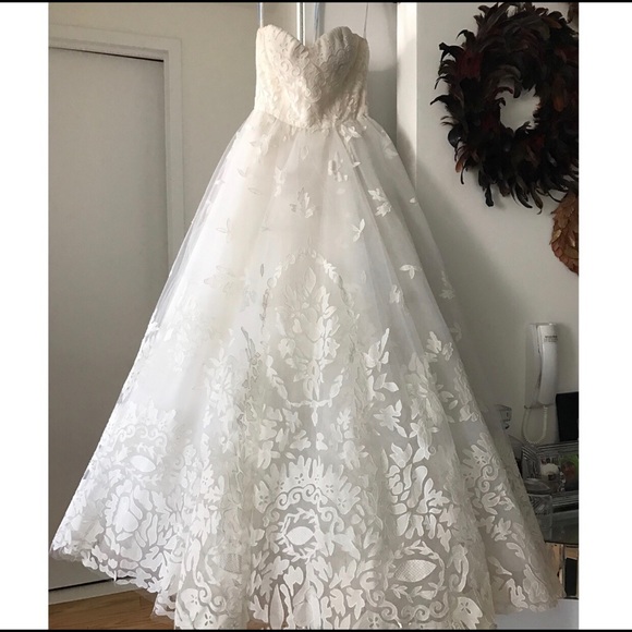 ❌Oscar de la Renta 12e04 wedding dress size 4❌ - Picture 6 of 8