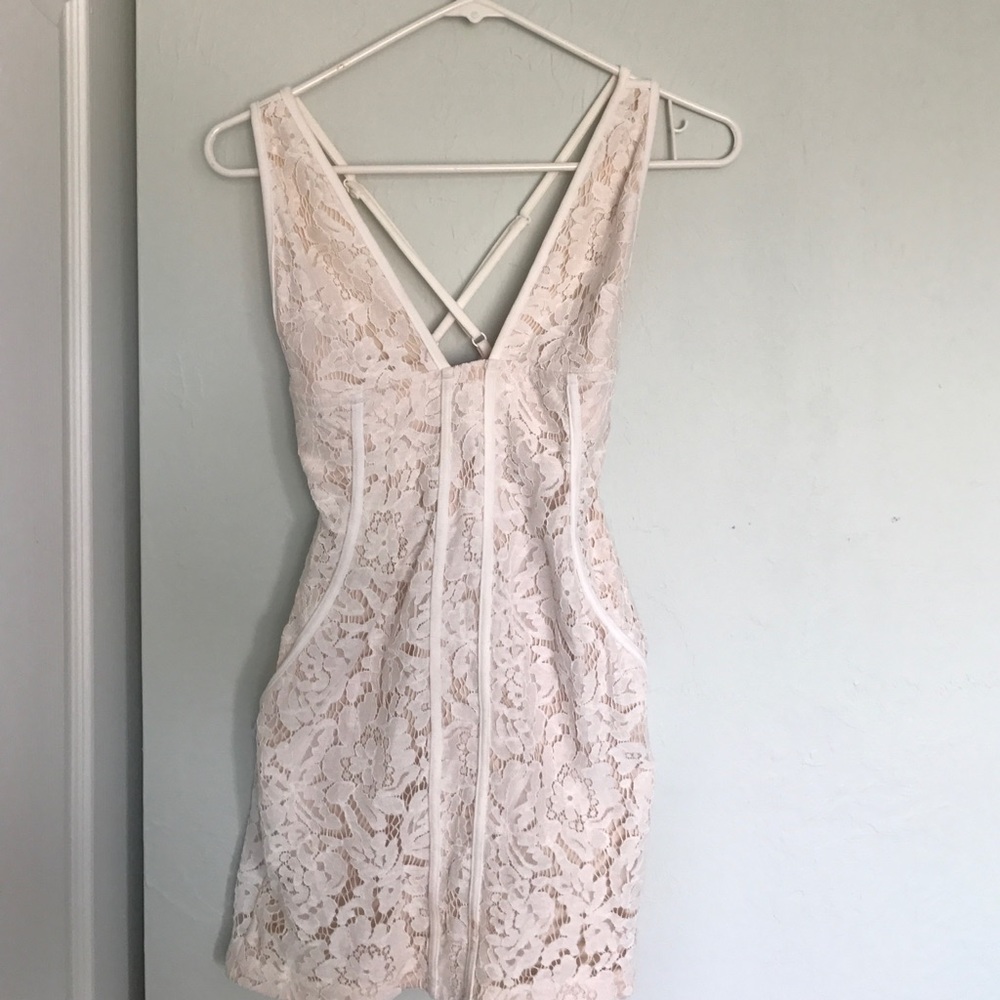 Tobi lace dress