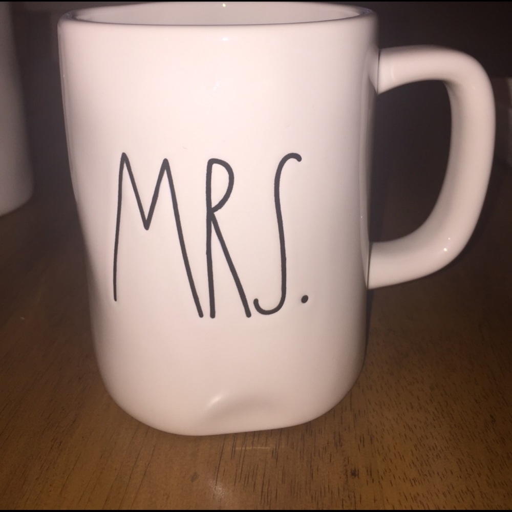 Rae Dunn mug