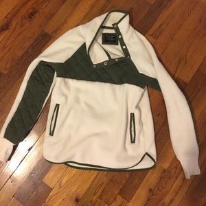 Abercrombie quilted fleece