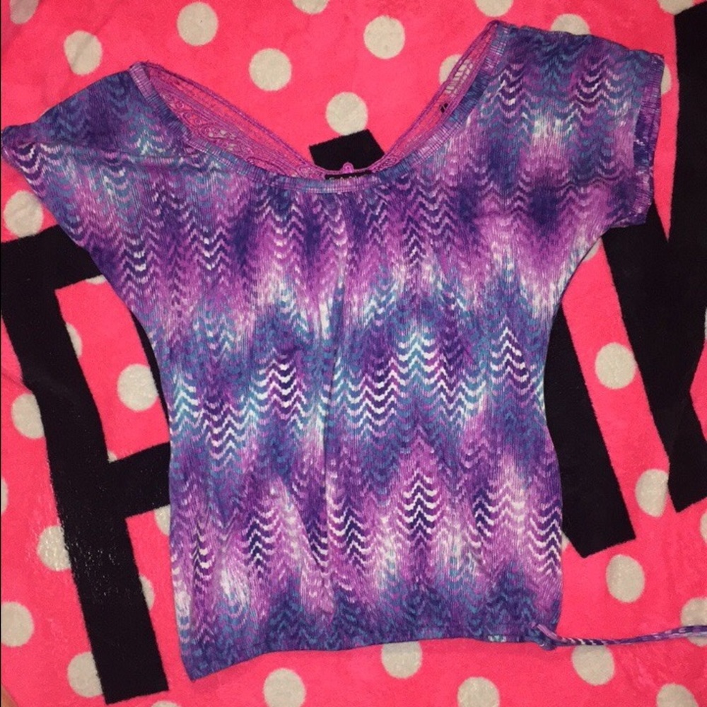 Butterfly shirt size medium