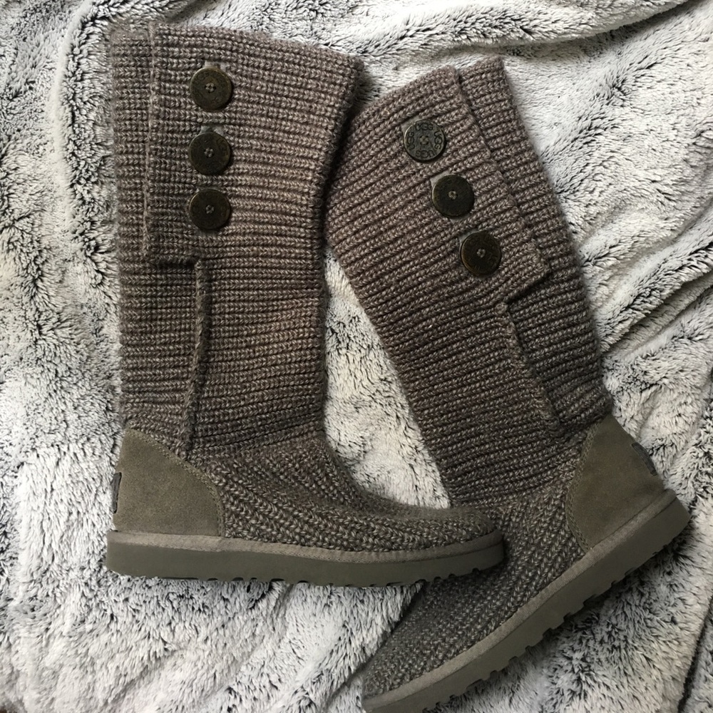 Classic Cardy Ugg
