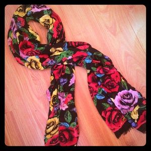 Vera Bradley Soft Fringe Scarf - Havana Rose