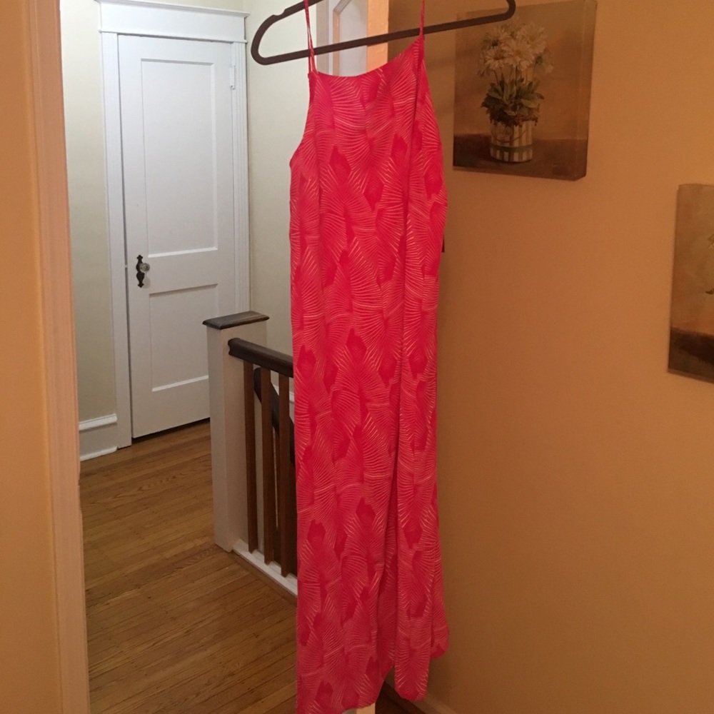 Beautiful pink and white Vince Camino dress!!