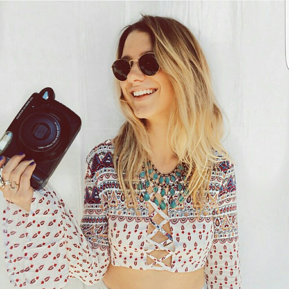 Bell sleeved crop top