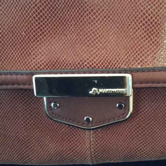 B MAKOWSKY SOFT LEATHER SATCHEL W/ATTACHED STRAP - Picture 3 of 4