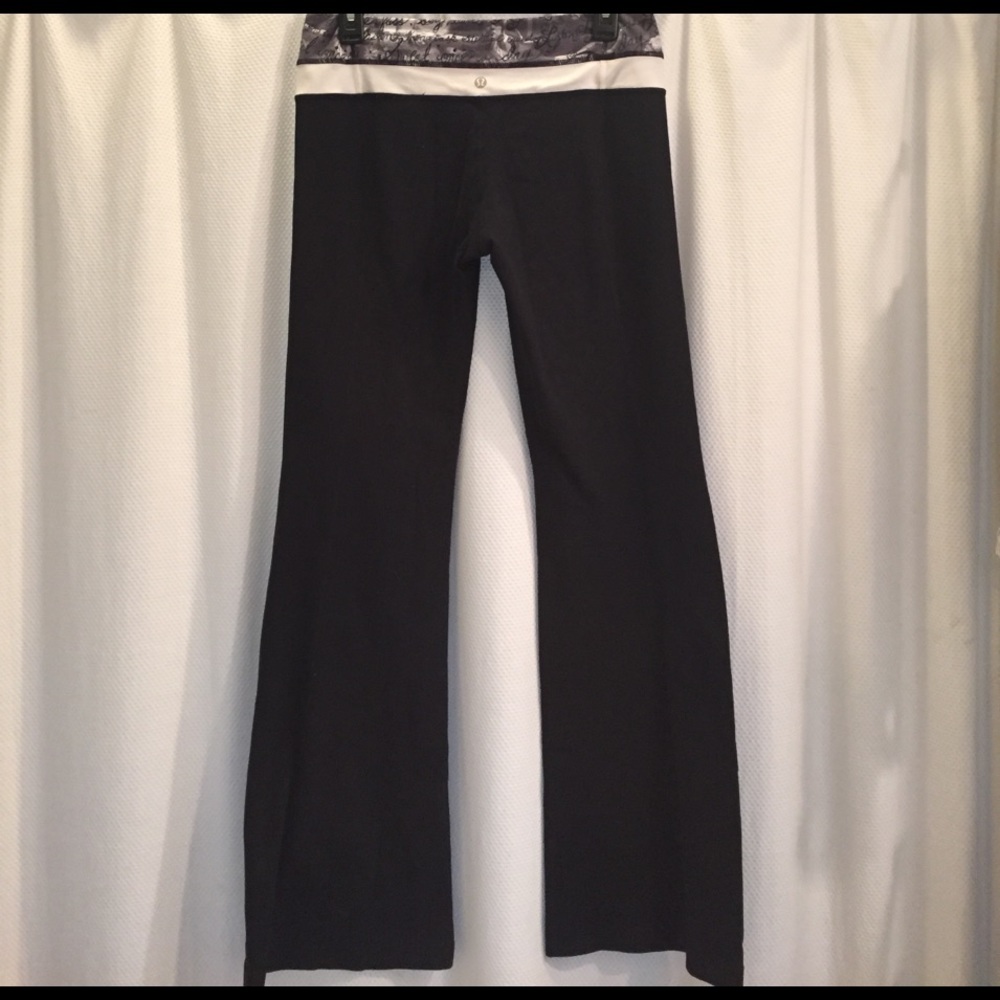 Lululemon Yoga Pants, size 6