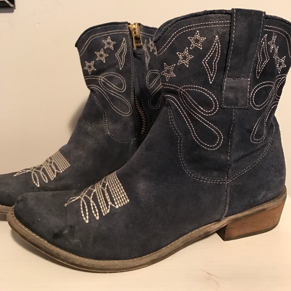 Blue Cowgirl Cowboy short boots size 7