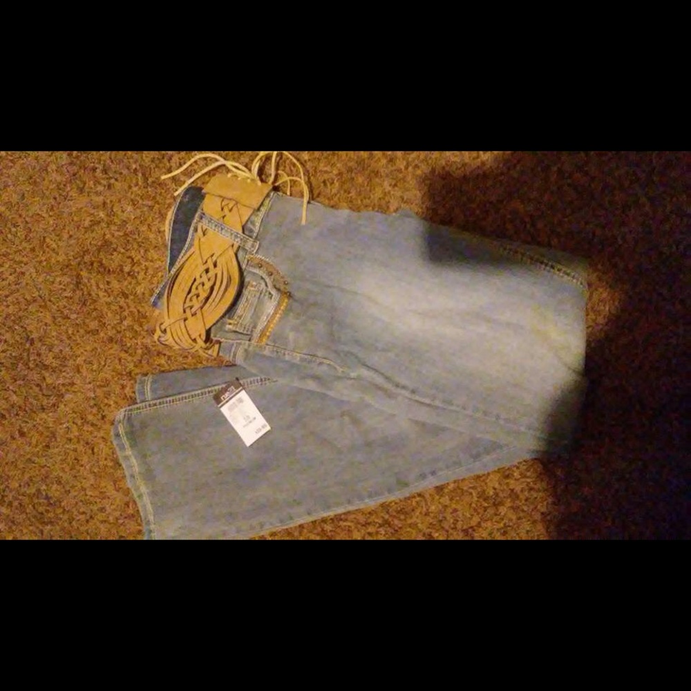 Rue 21 Jeans.