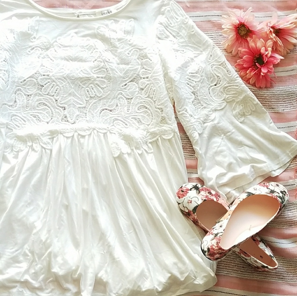 New Arrival - White Embroidered Tunic