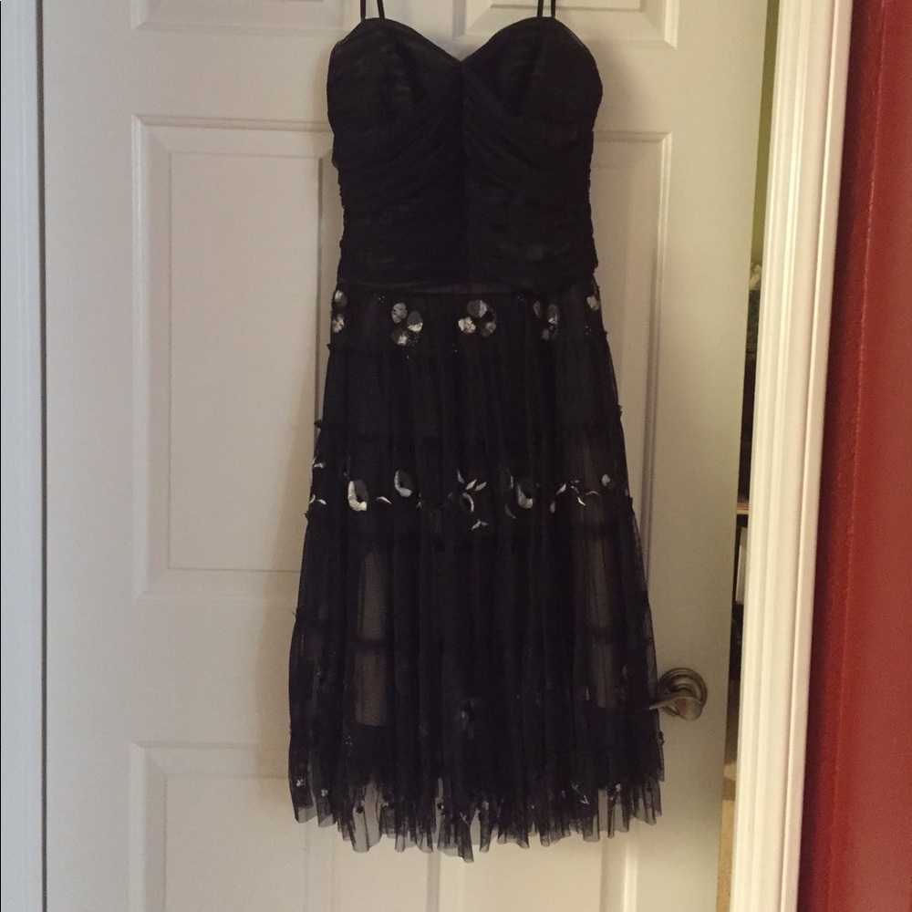 Strapless puffy dress