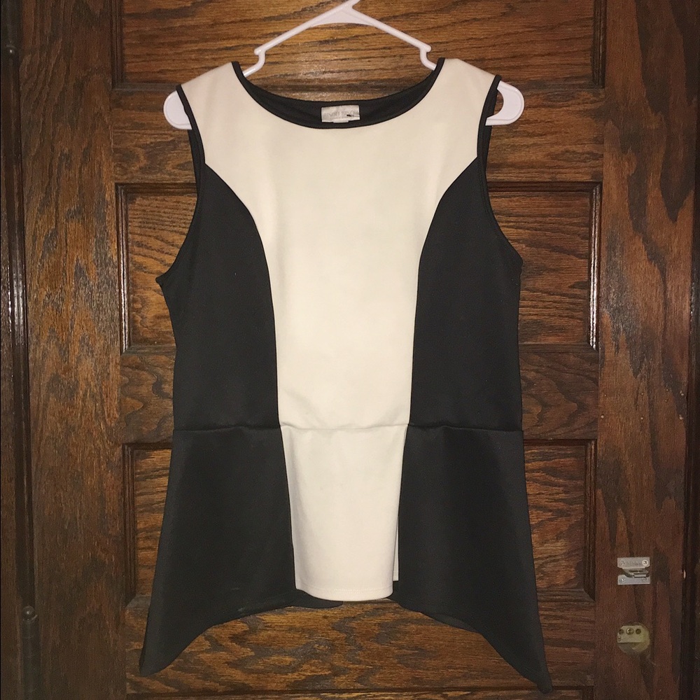 Bisou Bisou Dressy Peplum Black and White Mod Tank
