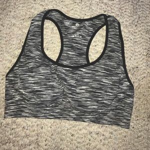 sports bra